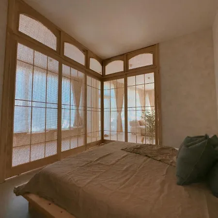 公寓 Nagomi-seaside Retreat, Garden, Yoga Room&parking *